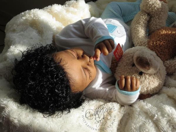 Adorable Reborn baby boy by Fay O'Neal - www.cuddlemesoft.com